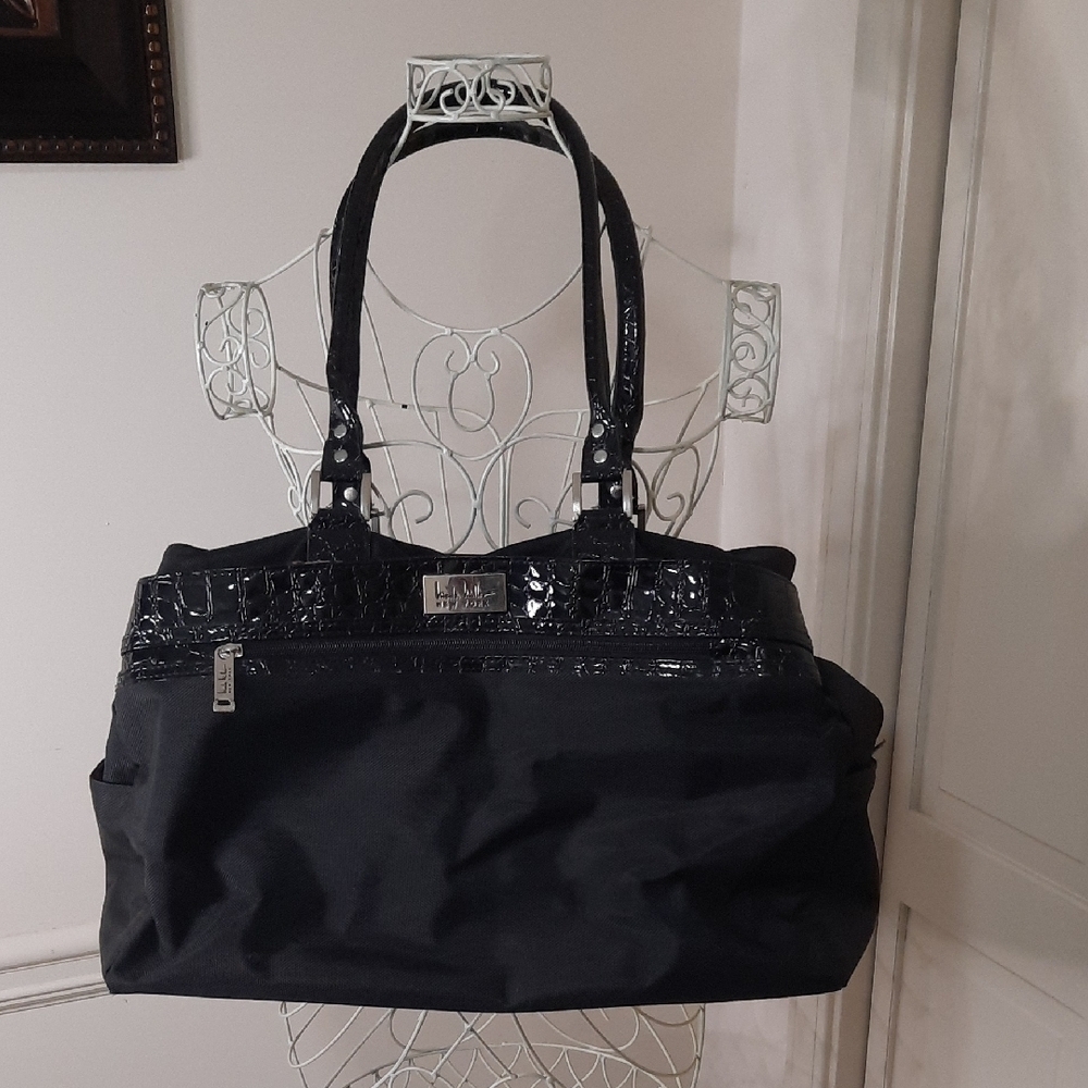 Nicole Miller New York Classic Black Overnight Shoulder Bag wi